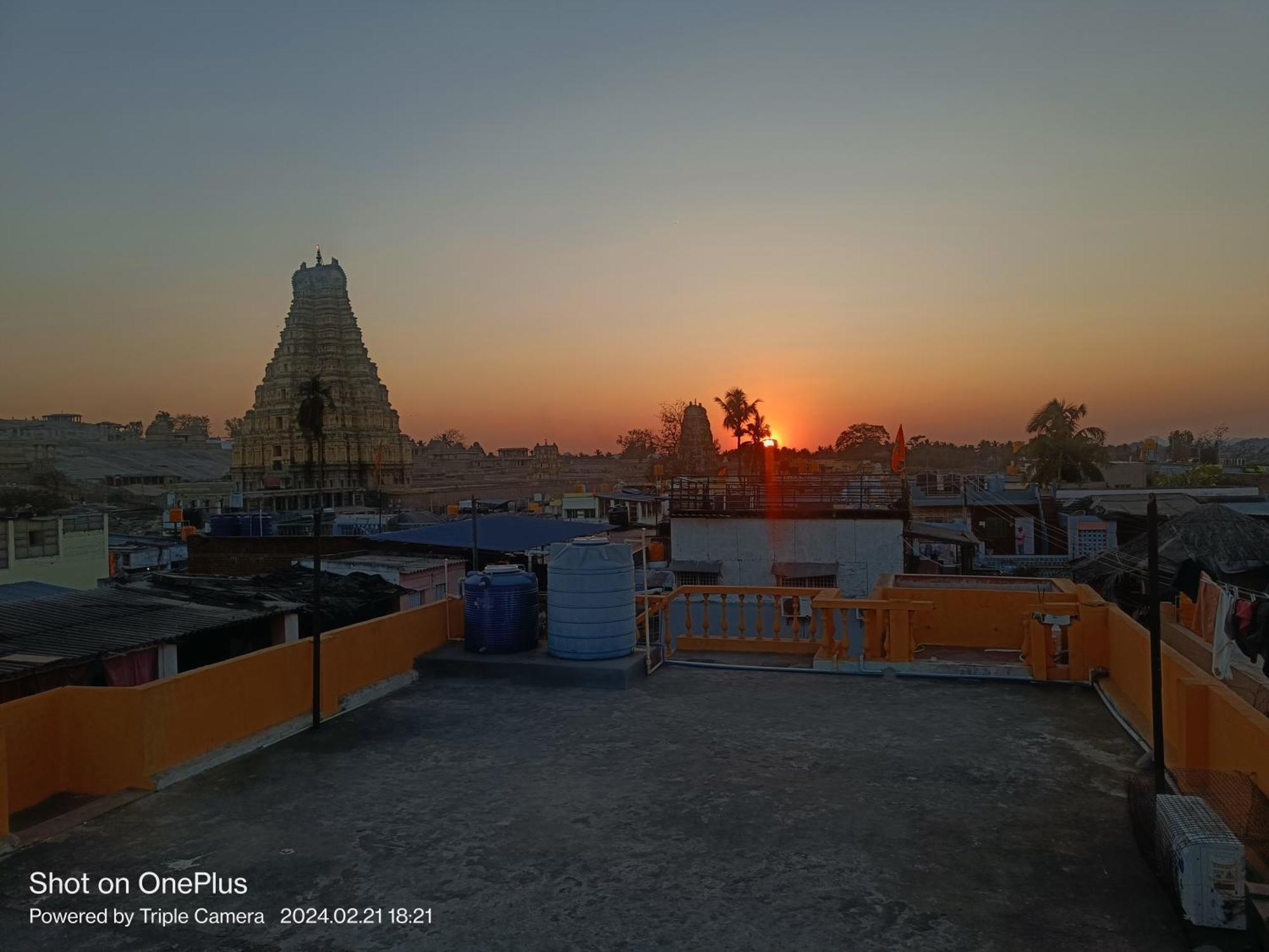 Vicky'S Home Stay Hampi Dış mekan fotoğraf